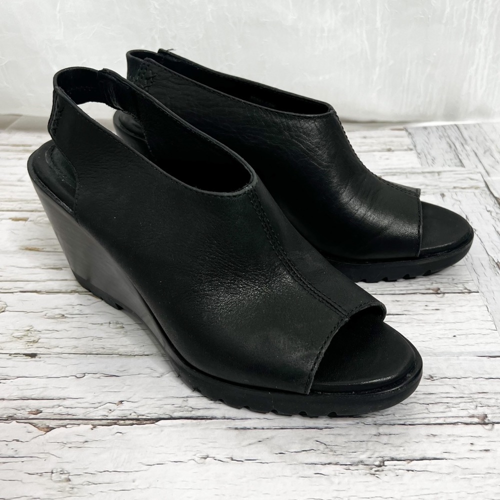 SOREL After Hours Slingback Sandals / Black Leather Wedges